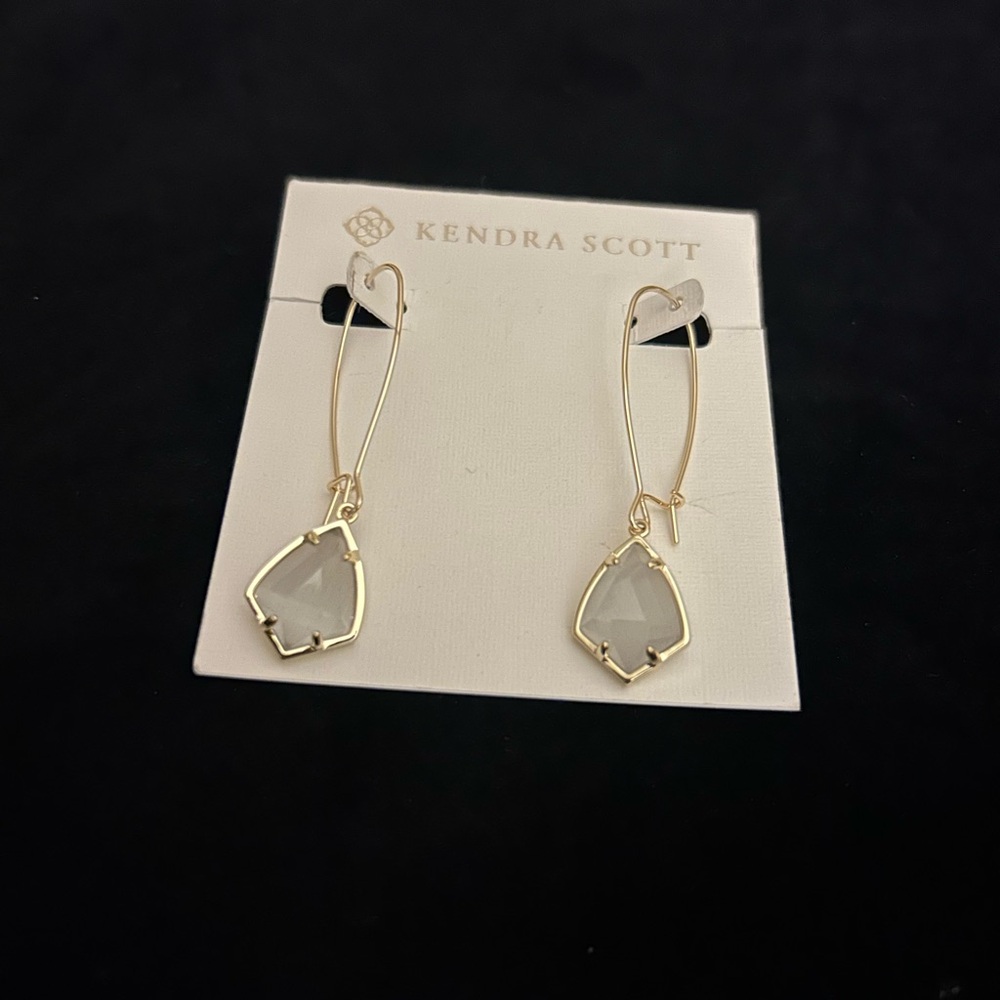 Kendra Scott Gold and Cream Earrings